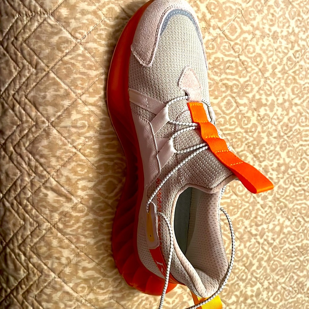 Rovux athletic shoes, running and walking shoes